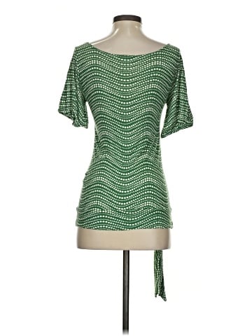 Cha Cha Vente Short Sleeve Top (view 2)