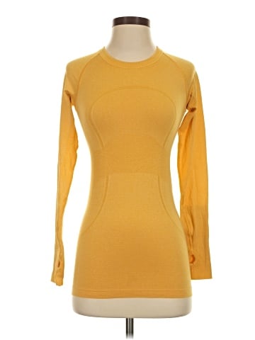 Lululemon Athletica Long Sleeve T-Shirt (view 1)