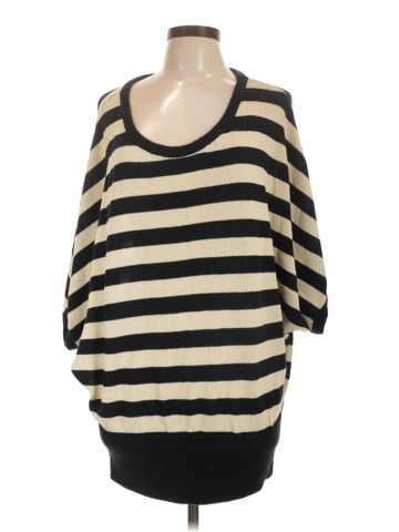 Moth 3/4 Sleeve Top (view 1)