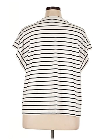 Bobeau Short Sleeve Top (view 2)