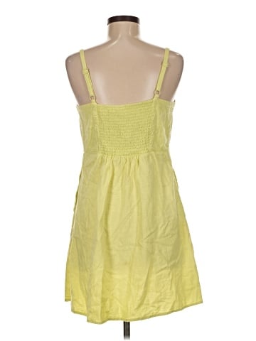 Old Navy Casual Dress (view 2)