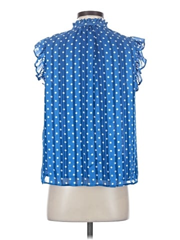 Maison d' Amelie Sleeveless Blouse (view 2)