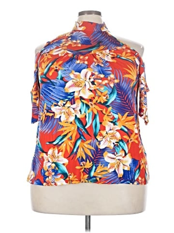 Rouge Short Sleeve Blouse (view 1)