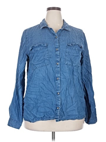 Gap Outlet Long Sleeve Button-Down Shirt (view 1)