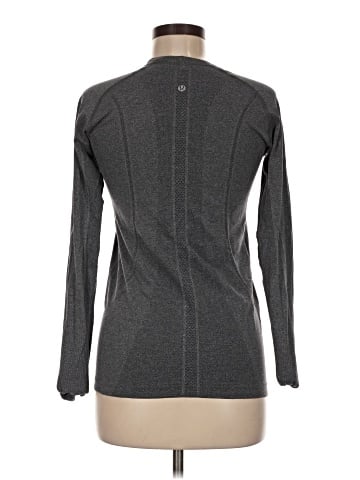 Lululemon Athletica Long Sleeve T-Shirt (view 2)