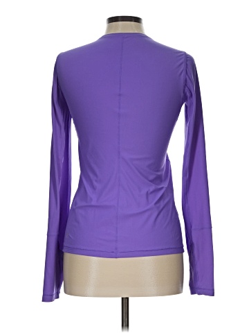 Lululemon Athletica Long Sleeve T-Shirt (view 2)