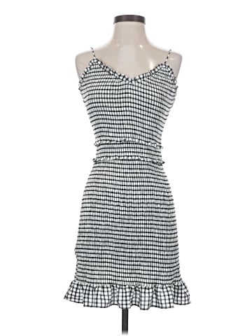 Skies Are Blue Casual Dress (view 1)