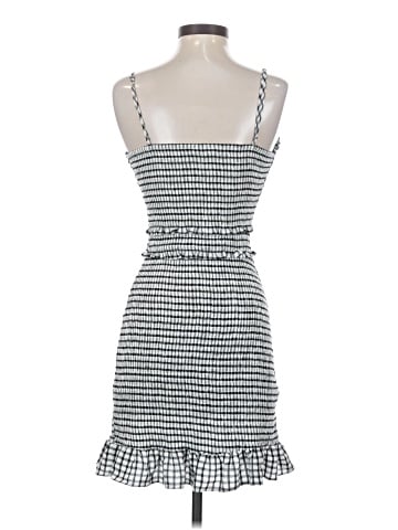 Skies Are Blue Casual Dress (view 2)
