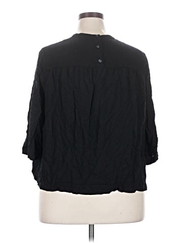 Old Navy 3/4 Sleeve Blouse (view 2)