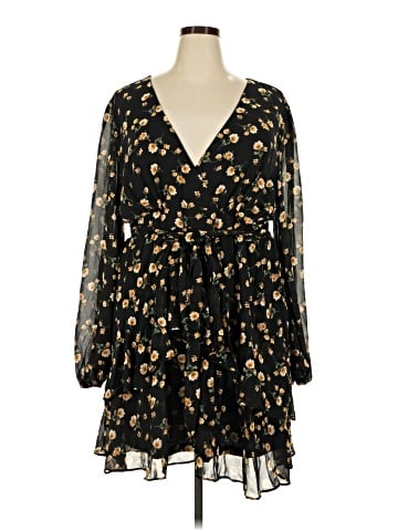 Boohoo Casual Dress (view 1)