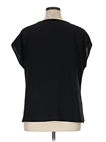 Gilli Sleeveless T-Shirt (view 2)