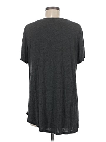 Amaryllis Short Sleeve T-Shirt (view 2)