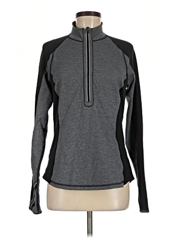 Lululemon Athletica Long Sleeve T-Shirt (view 1)