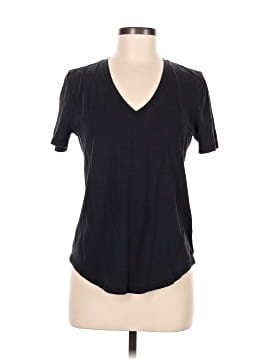 Lululemon Athletica Short Sleeve T-Shirt (view 1)