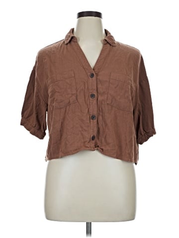 Bobeau 3/4 Sleeve Button-Down Shirt (view 1)