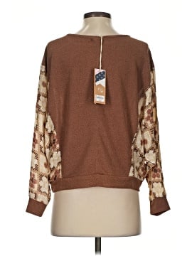 Gimmicks 3/4 Sleeve Top (view 2)