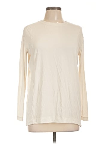 Lululemon Athletica Long Sleeve T-Shirt (view 1)