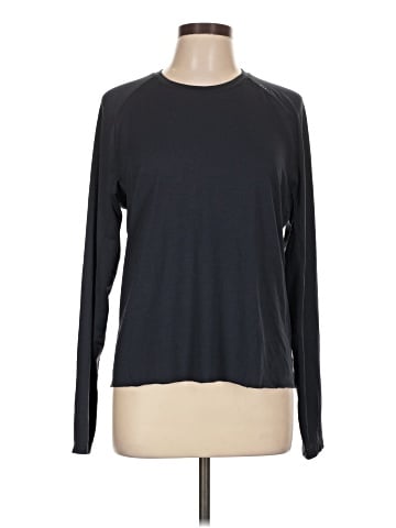 Lululemon Athletica Long Sleeve T-Shirt (view 1)