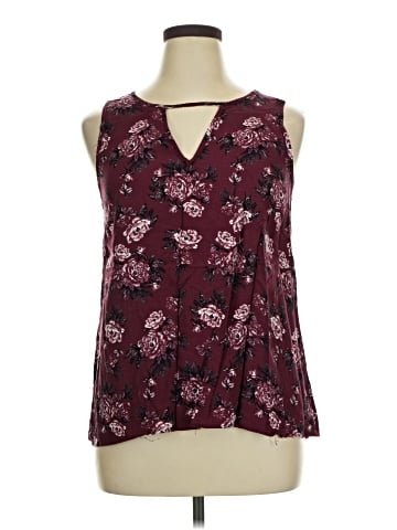 Charlotte Russe Tank Top (view 1)