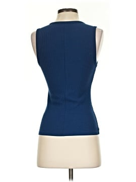 American Eagle Outfitters Sleeveless T-Shirt (view 2)