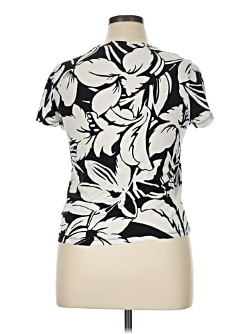 Sanctuary Short Sleeve T-Shirt (view 2)
