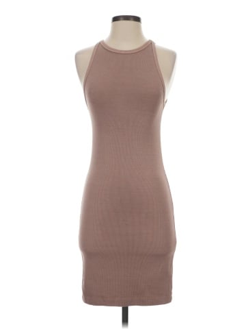 Old Navy Casual Dress (view 1)