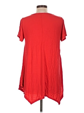 Larace Short Sleeve T-Shirt (view 2)
