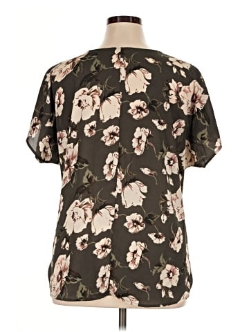 West Kei Short Sleeve Blouse (view 2)