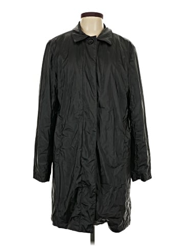 FU DA Raincoat (view 1)