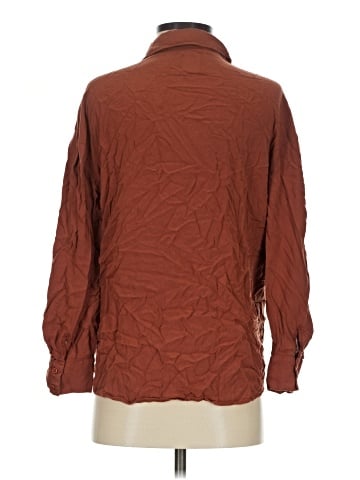 Gap - Maternity Long Sleeve Button-Down Shirt (view 2)