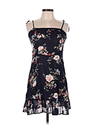 Unbranded Casual Dress (view 1)