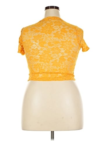 Trafaluc by Zara Short Sleeve Top (view 2)