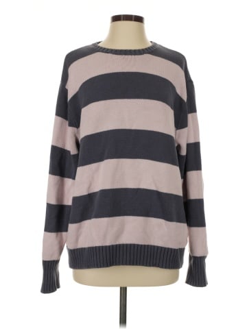Brandy Melville Pullover Sweater (view 1)