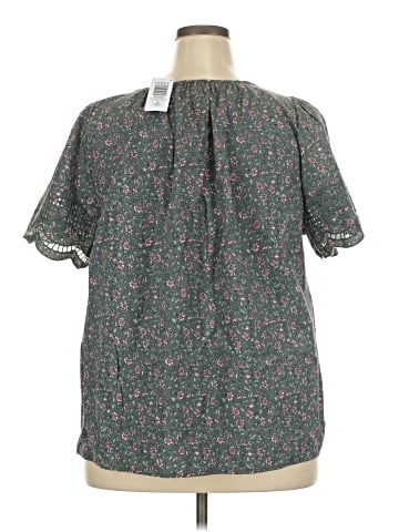 Belle Isle by Torrid Short Sleeve Blouse (view 2)