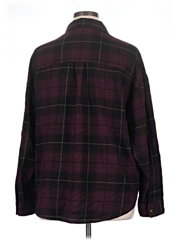 Hollister Long Sleeve Button-Down Shirt (view 2)