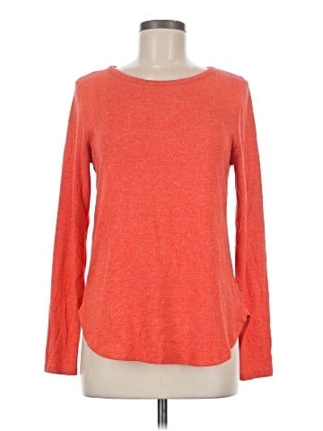 Old Navy Long Sleeve T-Shirt (view 1)