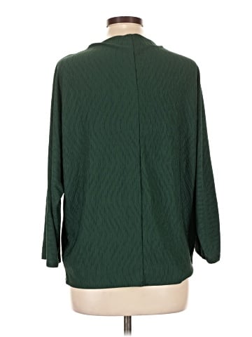 Kim & Cami Long Sleeve Turtleneck (view 2)