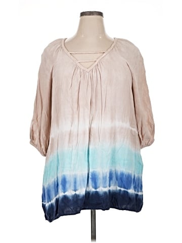Intro 3/4 Sleeve Blouse (view 1)