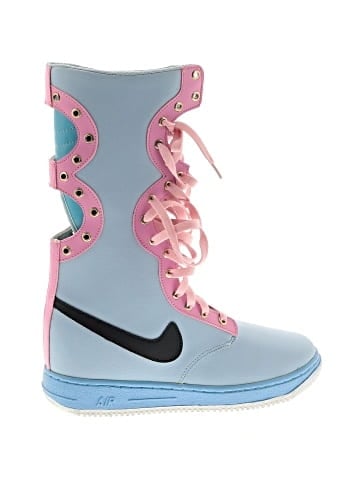 Nike Boots (view 1)
