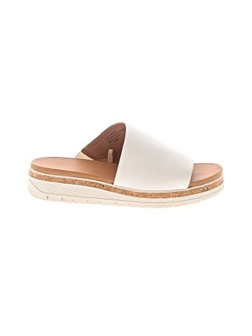 Adrienne Vittadini Wedges (view 1)