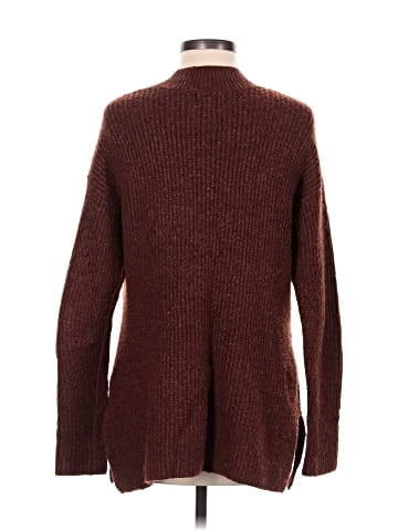 Old Navy Pullover Sweater (view 2)