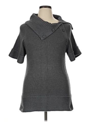 The Limited Sweater Vest (view 1)