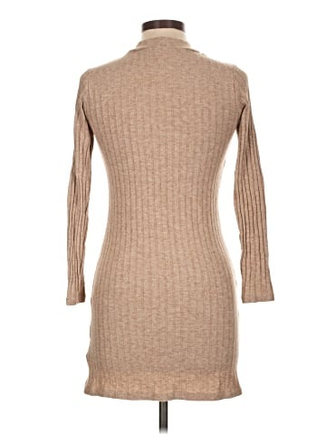 Market and Spruce Casual Dress (view 2)