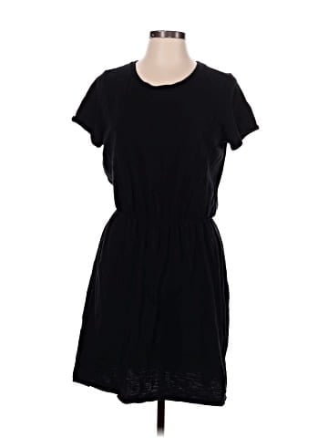 Old Navy Casual Dress (view 1)