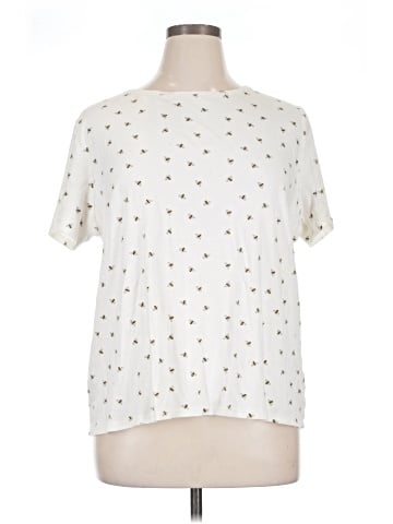 Croft & Barrow Short Sleeve Blouse (view 1)