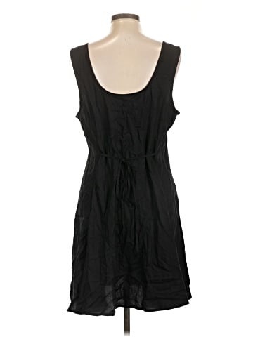 Old Navy Casual Dress (view 2)