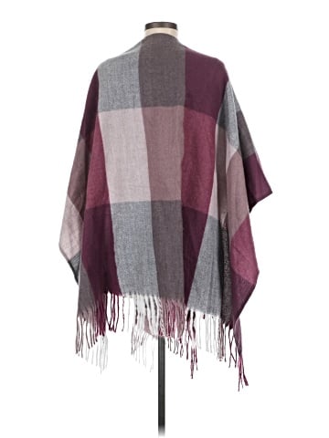 Woolrich Poncho (view 2)