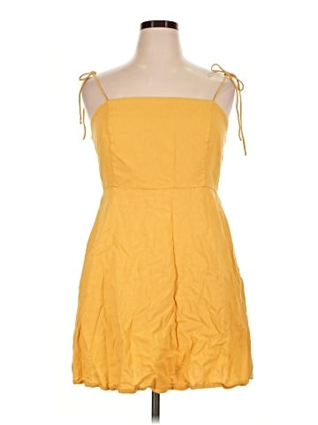 Old Navy Casual Dress (view 1)