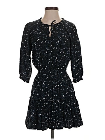 Walker & Wade Casual Dress (view 1)