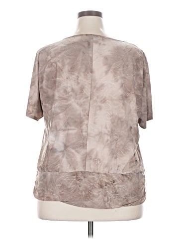 Alyx Short Sleeve Blouse (view 2)